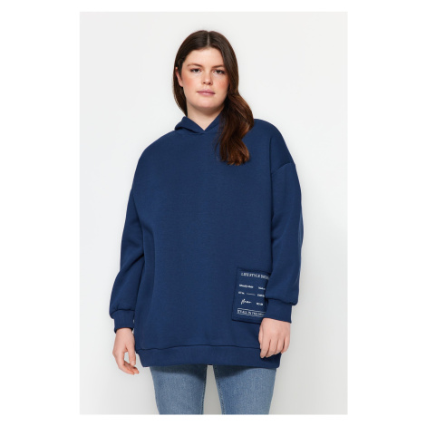 Trendyol Curve Oversize Knitted Sweatshirt with Indigo Embroidery Detail
