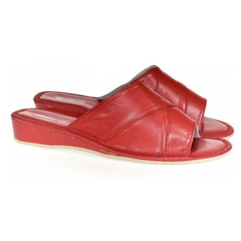Dámske červené papuče RITA John-C