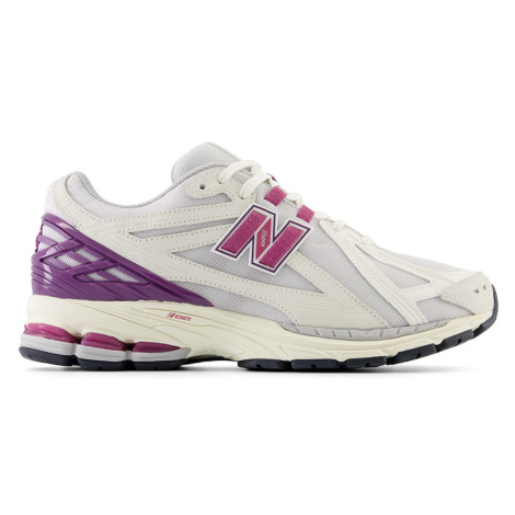 Unisex topánky New Balance M1906REF – biele