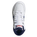 Chlapčenská rekreačná obuv ADIDAS Hoops 3.0 Mid cloud white victory blue better scarlet