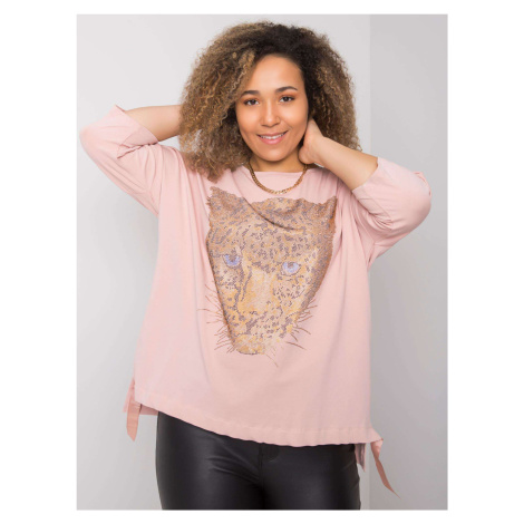 Oversize women's blouse with dusty pink application