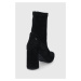 Členkové topánky Wojas dámske, čierna farba, na podpätku