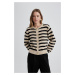 DEFACTO Regular Fit Striped Crew Neck Cardigan