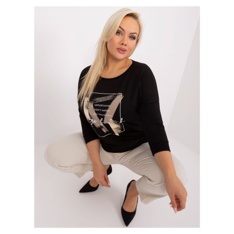 Černá dámská halenka plus size s 3/4 rukávem JEDNA