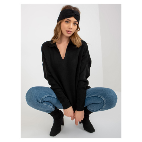 Black smooth oversize sweater with collar