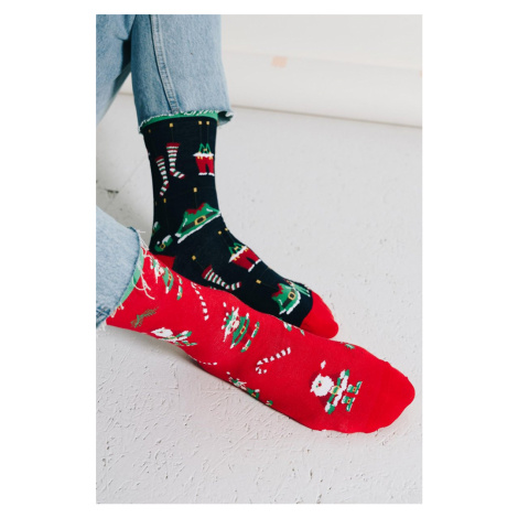 Červené vzorované ponožky Santas Team 079 More