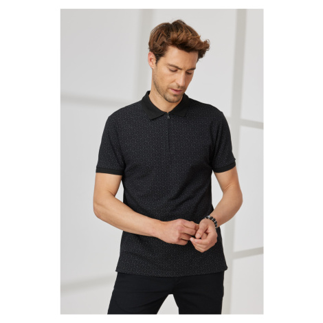 ALTINYILDIZ CLASSICS Men's Black Slim Fit Slim Fit Zipper Collar 100% Cotton Printed T-Shirt.