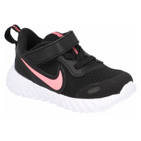 Dievčenské športové topánky Nike