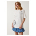 Happiness İstanbul Women's White Printed Oversize Knitted T-Shirt