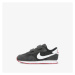 Nike Md Valiant