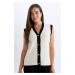 DEFACTO Regular Fit V Neck Buttoned Classic Knit Vest