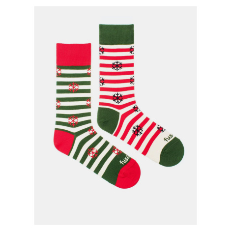 Červeno-zelené vzorované ponožky Fusakle Vánoce na sněhu