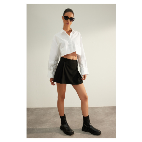 Trendyol Black Premium Quality Pleated Woven Shorts Skirt