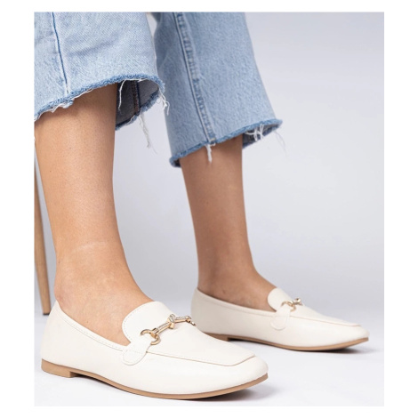 marka niezdefiniowana Beige elegant moccasins with gold decoration and rhinestones Kalisa