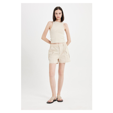 DEFACTO Regular Fit Regular Waist Short Leg Poplin Shorts