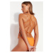 Trendyol okrúhly krk oranžové plavky s vysokými nohami s nízkym strihom chrbta