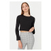 Trendyol Black Back Detail Crew Neck Flexible Crop Knitted Blouse