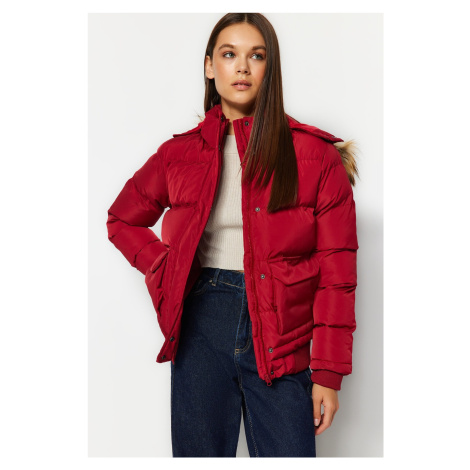 Trendyol červená kožušina s kapucňou vodoodpudivý nafukovací kabát