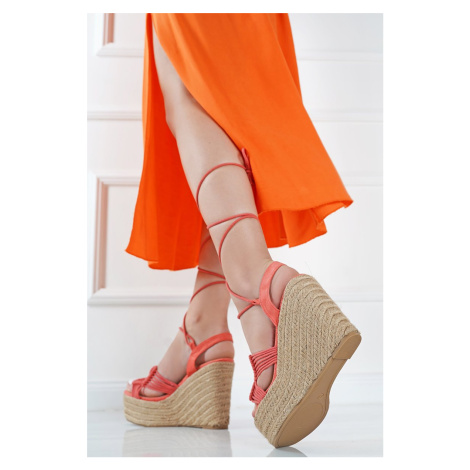 Oranžové platformové šnurovacie sandále Camille