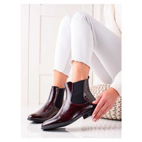 Luxusné dámske červené členkové topánky na plochom podpätku