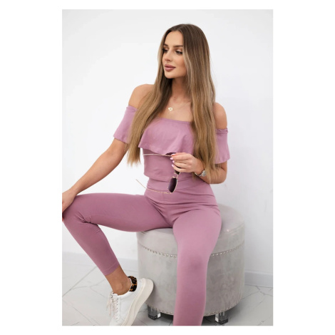 Set with a frills in dark pink color