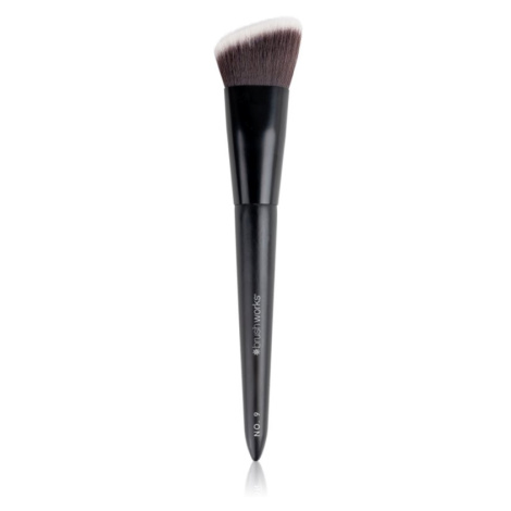 Brushworks Angled Flat Top Foundation Buffing Brush plochý štetec na make-up typ NO. 9