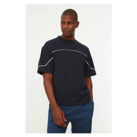 Trendyol Navy Blue Men's Relaxed Fit Short Sleeve Piped Crew Neck Sweatshirt