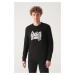 Avva Men's Black Crew Neck 3 Thread Fleece Hologram Printed Regular Fit Sweatshirt