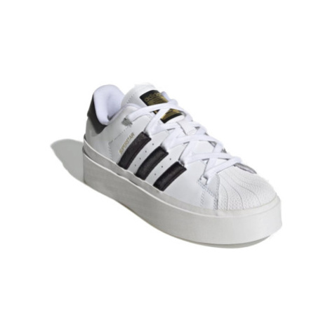 Dámska vychádzková obuv ADIDAS ORIGINALS SUPERSTAR BONEGA W-FTWWHT CBLACK GOLDMT