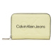 Calvin Klein Jeans Malá dámska peňaženka Sculpted Med Zip Around Mono K60K607229 Zelená