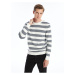 LC Waikiki LCW Crew Neck Long Sleeve Color Block Men's Knitwear Sweater