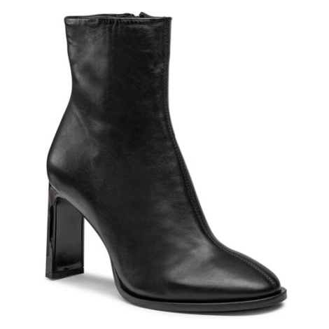Calvin Klein Členková obuv Curved Stil Ankle Boot 80 HW0HW01541 Čierna
