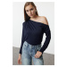 Trendyol Navy Blue Fitted/Body-Sit Draped Flexible Knitted Blouse