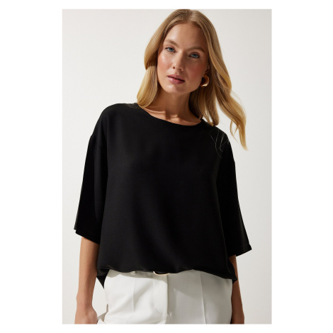 Happiness İstanbul Women's Black Crew Neck Flowy Viscose Blouse