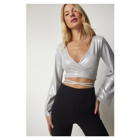 Happiness İstanbul Women's Metallic Gray Tied Sparkle Crop Blouse