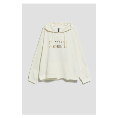 Hoodie with decorative lettering Moodo