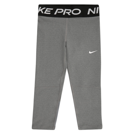 Dievčenské športové oblečenie Nike