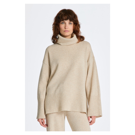 ROLÁK GANT D1. LOUNGE ROLLNECK SWEATER SOFT OAT