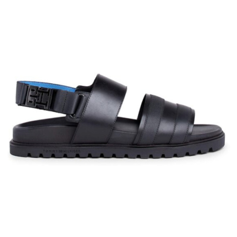 Tommy Hilfiger Sandále Elevated Th Buckle Lth Sandal FM0FM05007 Čierna