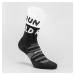 Bežecké ponožky Run900 Run Wild po lýtka hrubé bielo-čierne
