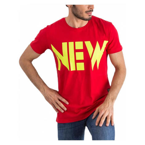 červené pánske tričko new