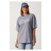 Happiness İstanbul Women&#39;s Gray Printed Oversize Two Thread Knitted T-Shirt