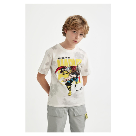 DEFACTO Boys' Marvel Comics Crew Neck Patterned Short Sleeve T-Shirt