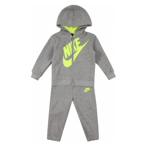 Chlapčenské teplákové súpravy Nike