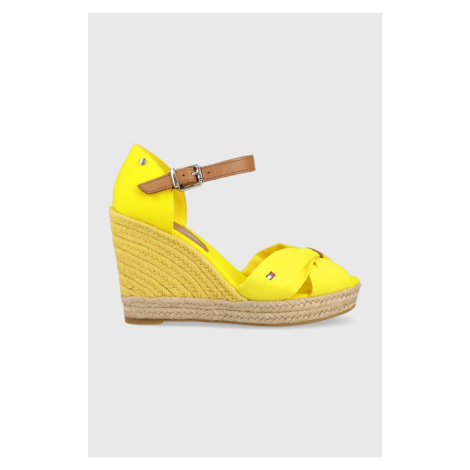 Sandále Tommy Hilfiger BASIC OPENED TOE HIGH WEDGE žltá farba, FW0FW04784