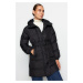 Trendyol Black oversized dlhý nafukovací kabát, vodoodpudivý s páskovou kapucňou