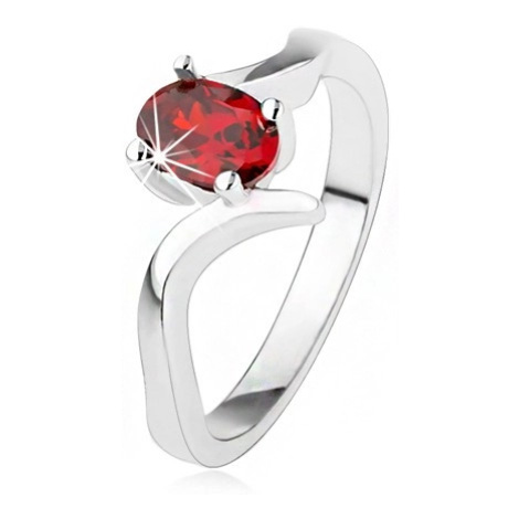 Elegantný prsteň zo striebra 925, rubínovočervený zirkón, zvlnené ramená - Veľkosť: 56 mm