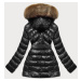Čierno-béžová lesklá zimná bunda s machovitou kožušinou (W674)