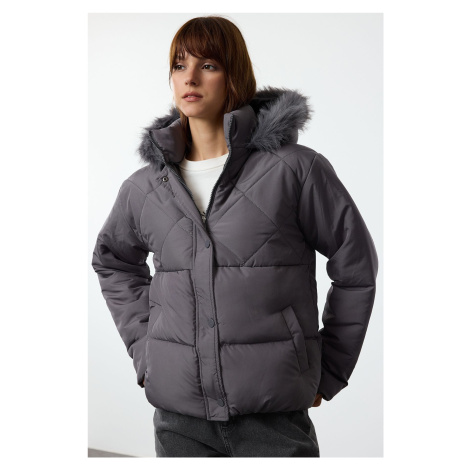 Trendyol Grey Regular Fit Fur Detailed Hooded Puffer Jacket