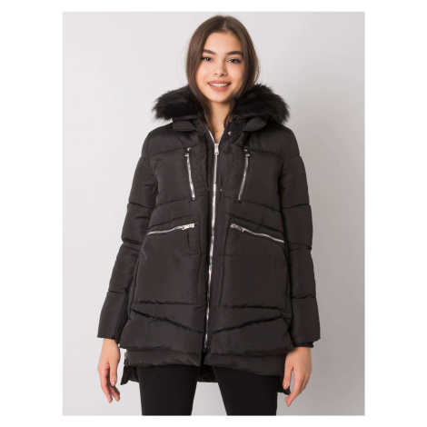 Dámska čierna zimná bunda s kapucňou